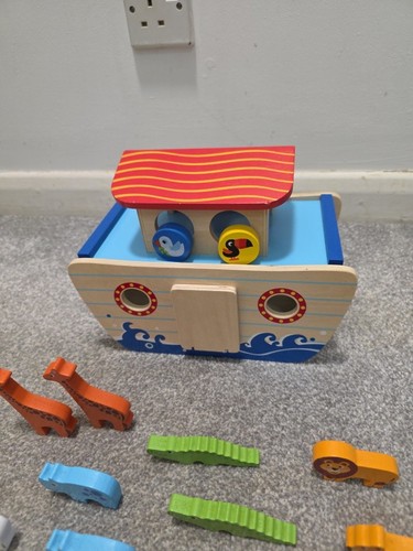 Wooden noahs ark play - noahs,