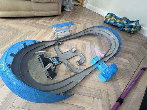 Disney pixar cars ultimate - disney,