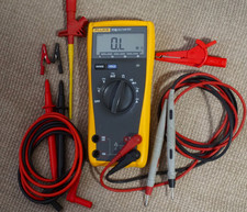 Fluke 77 III Digital