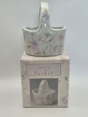 Vintage rayware laura - laura, basket