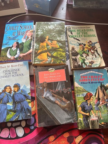 Chalet school bundle set - bundle, g