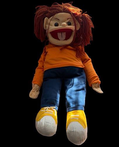 Rare sunny toys girl - rare,