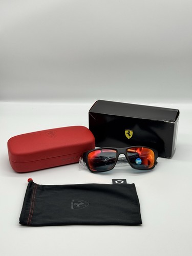 Genuine oakley scuderia - genuine,