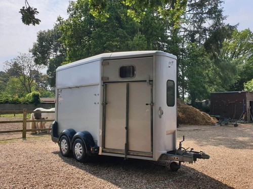 Ifor williams hb511 horse - ifor, box