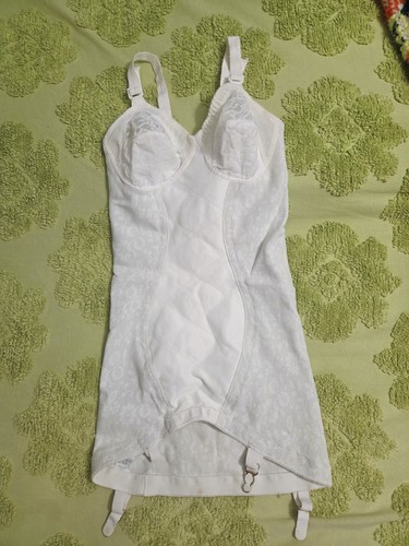 Vintage 70s white lace girdle - 70s,