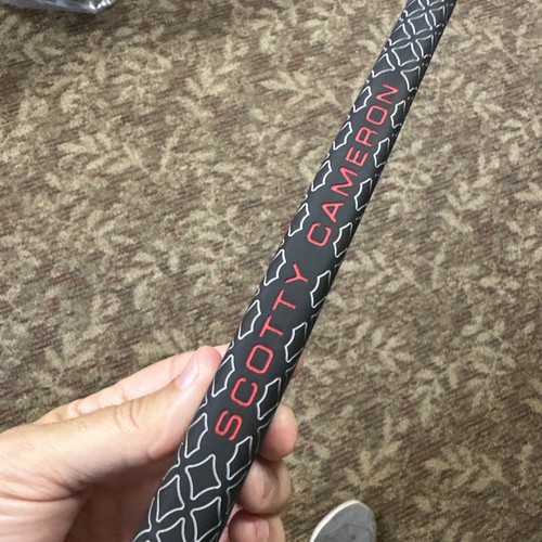 New scotty cameron pistolero - new.,