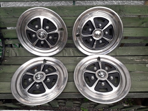 Triumph stag hub caps - triumph,