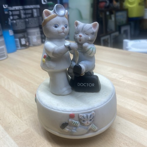 Vintage kitty cucumber musical - cucumber,