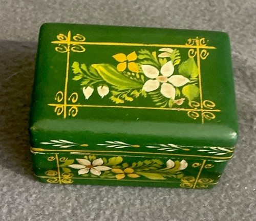 Trinket box small green with - trinket,
