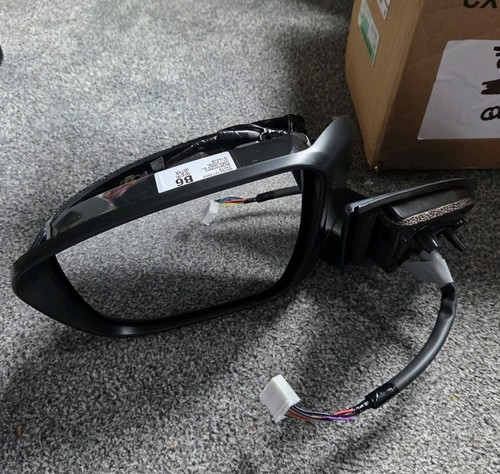 Genuine nissan qashqai - ns,