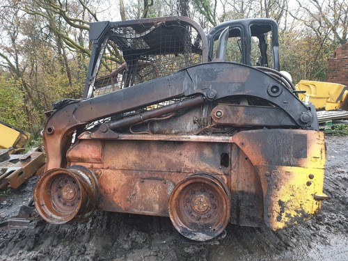 New holland l218 skid steer - holland,