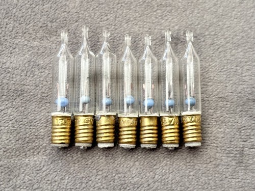 Vintage pifco 1 1w - 12.5v, 1.1w
