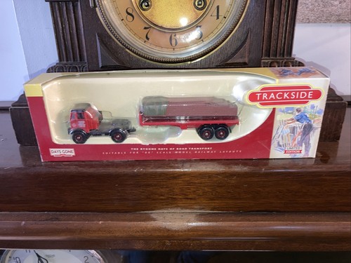 Trackside scale aec - trackside,