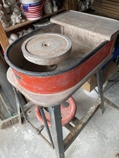 Manual treadle potters kick