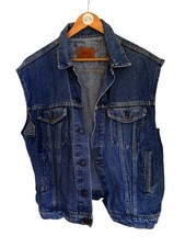 Levi’s Sleeveless Denim