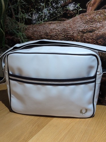 Fred perry white shoulder - fred,