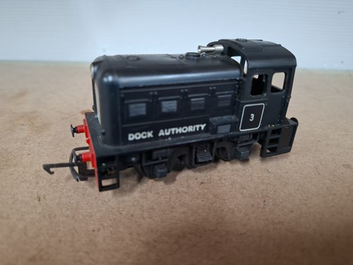Hornby r253 dock authority - hornby,