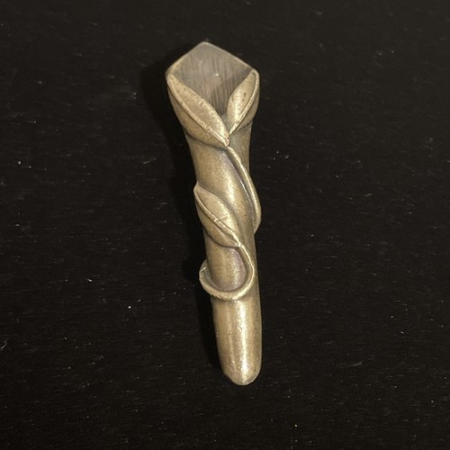 Tussie mussie posey - tussie, pin