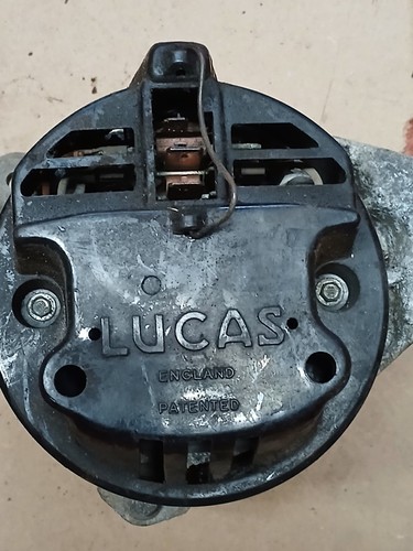 Classic mini lucas alternator - lucas,