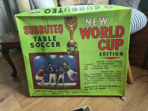 Vintage subbuteo world - subbuteo, cup