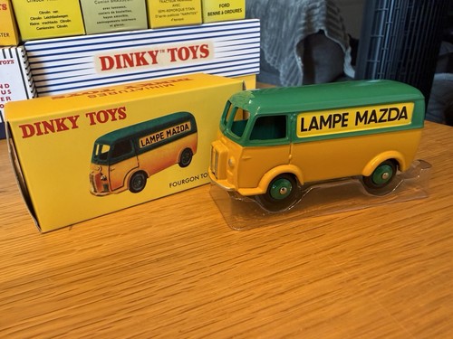 Peugeot mazda dinky toys - peugeot,