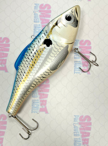 Giant fishing lure - giant, 13.5"