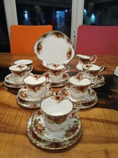 Royal Albert Old Country Roses