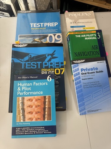 Private pilots training books - training,