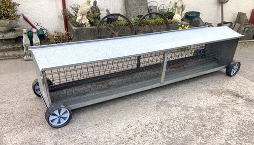 Iae 10ft mobile sheep hayrack - mobile,