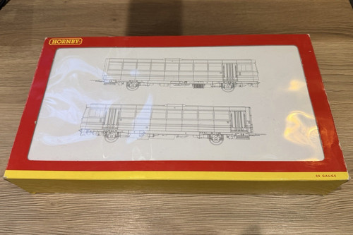 Hornby r2611 class 142 pacer - r2611,