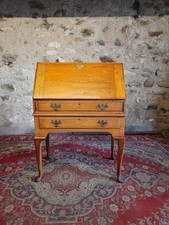 VINTAGE SOLID OAK BUREAU