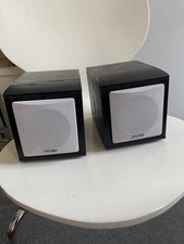 HITACHI Living Systems Micro Bookcase Speakers 8 Ohms & 30W Input Black 20x13x15