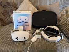Meta Quest 3S Virtual Reality