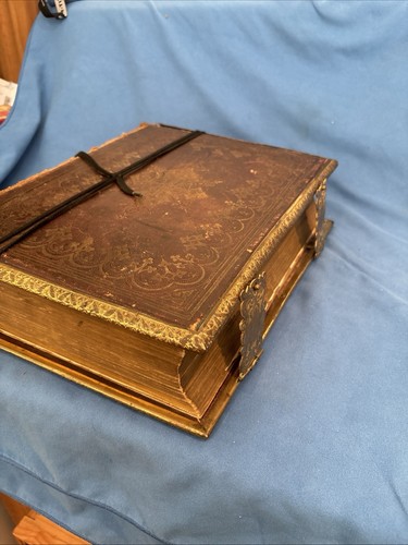 Antique family bible national - antique,