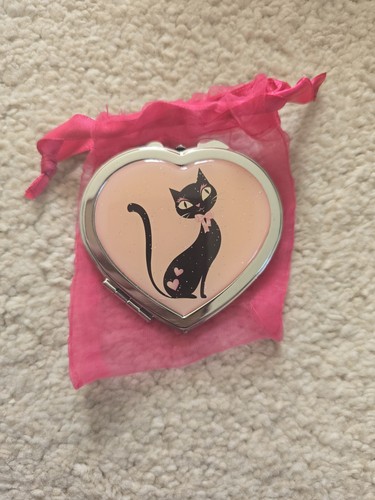 Compact mirror - compact,