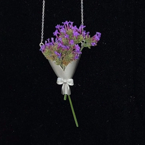 Wearable flower bouquet holder - bouquet,