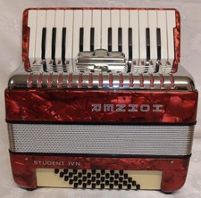 Accordion, Hohner Student IV