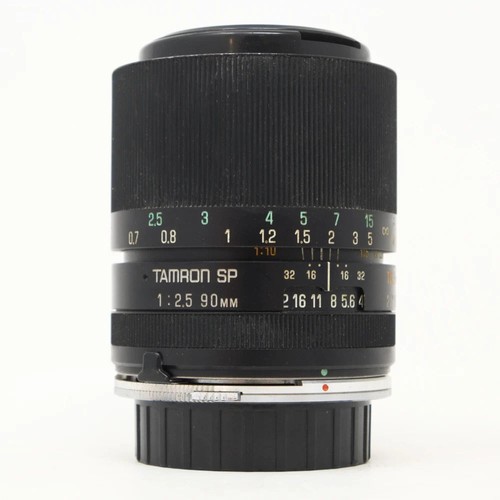 Used tamron 90mm - f2.5, macro
