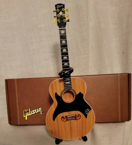Tom petty gibson - tom,
