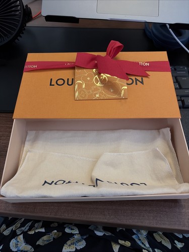 Louis vuitton large purse box - large,