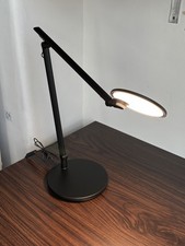 Humanscale Nova LED Desk Light
