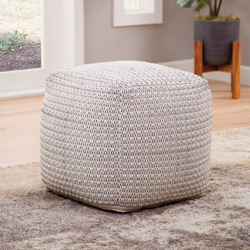 Hakim square handwoven pouf - handwoven,
