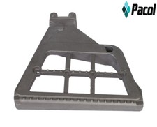 Driver’s cab step fitting