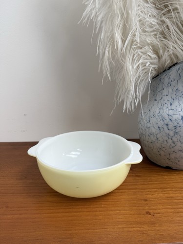 Vintage yellow white pyrex - vintage, +