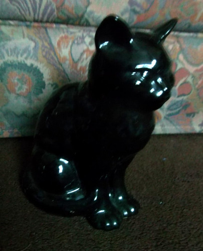 Sylvac 1950s gloss black cat - ,