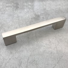 SLIMLINE KITCHEN CABINET DOOR HANDLES / CUPBOARD DRAWER HANDLES / CABINET HANDLE