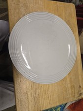 Pampered Chef Family 501 Heritage New Tradition Stoneware Round Cream Cake Plate