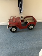 Triang pedal car. Willys jeep