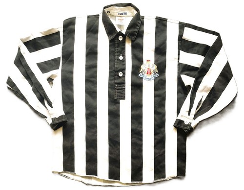 Newcastle home shirt 1951 - newcastle,