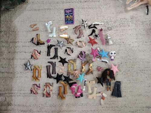 Bratz shoe and - and, hairbrush